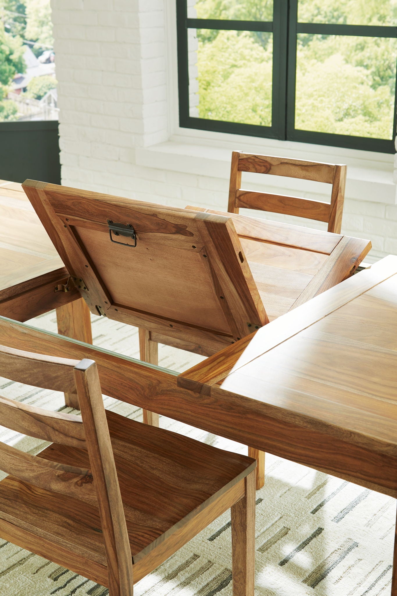 Dressonni - Rectangular Dining Set - Hornell Furniture Outlet
