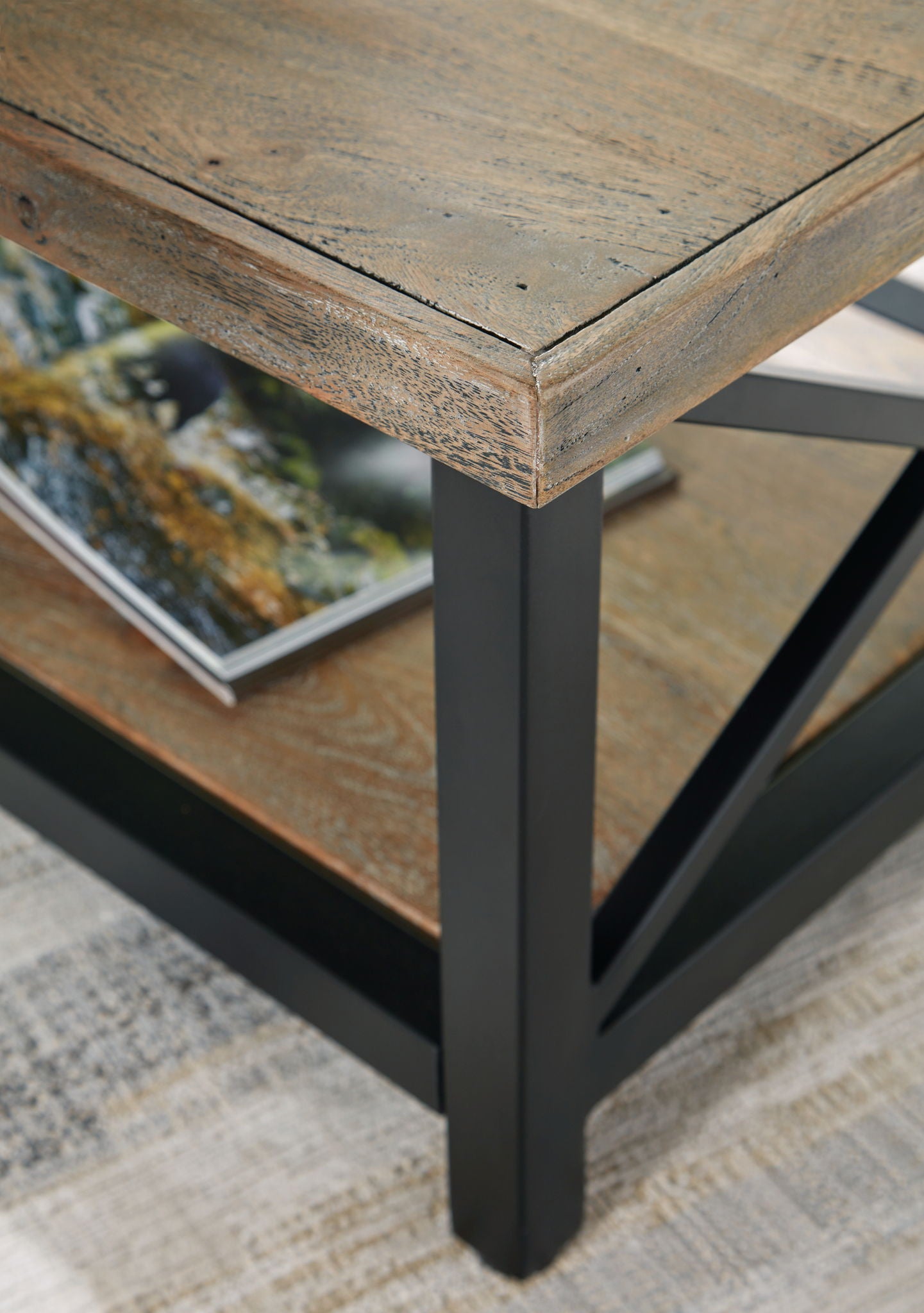 Bristenfort - Brown / Black - Rectangular Cocktail Table - Hornell Furniture Outlet