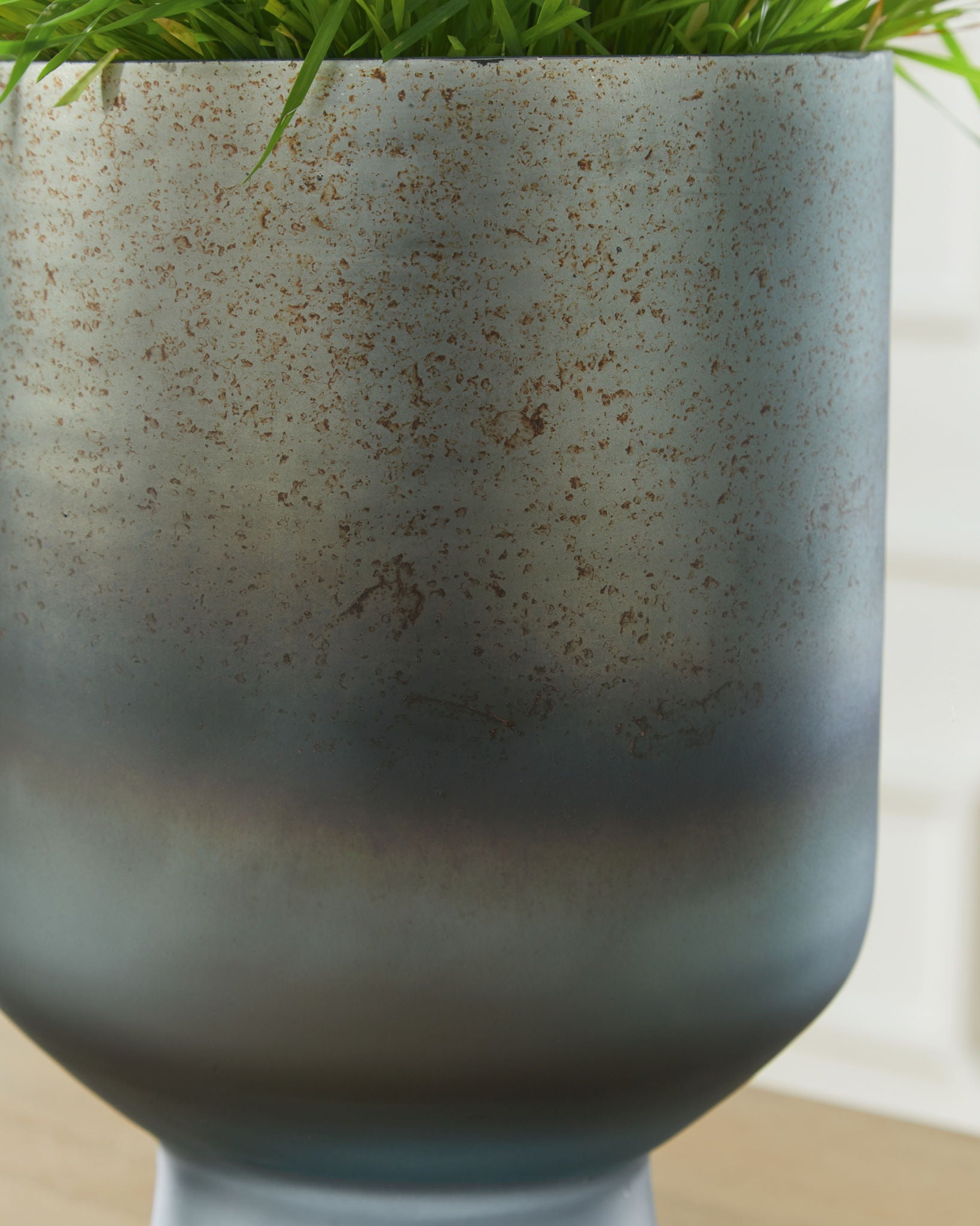 Pennmore - Vase - Hornell Furniture Outlet