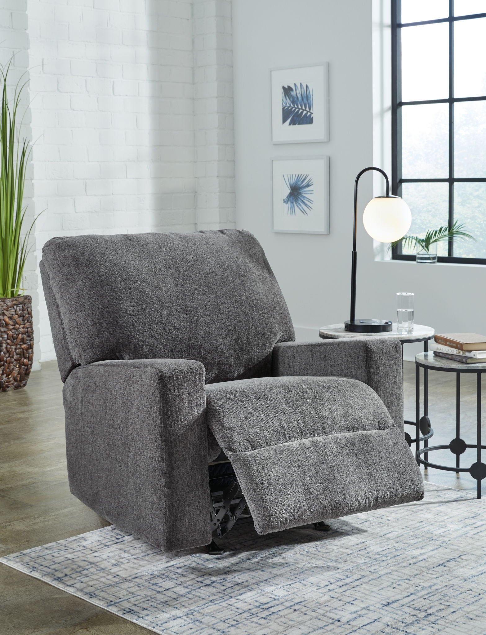 Rannis - Rocker Recliner - Hornell Furniture Outlet