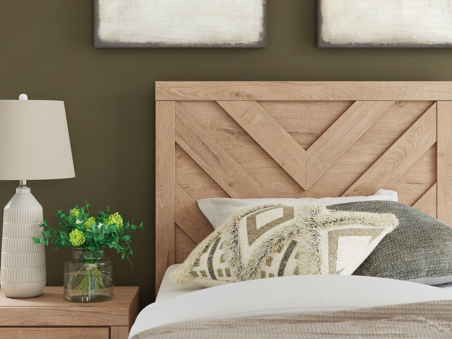 Sanginlane - Panel Bed - Hornell Furniture Outlet