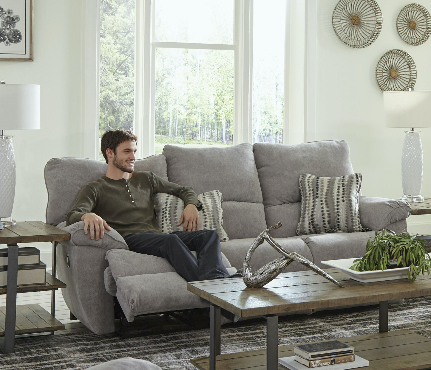 Sadler - Lay Flat Reclining Sofa - Hornell Furniture Outlet