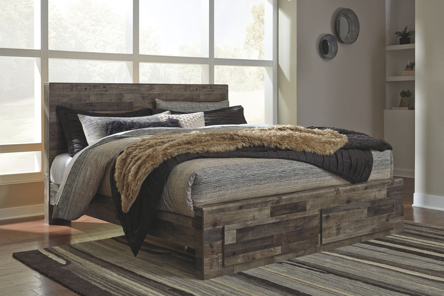 Derekson - Panel Bed - Hornell Furniture Outlet