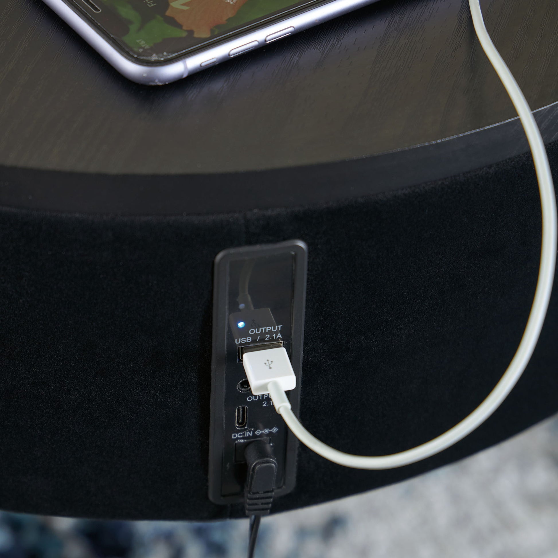 Nedman - Black / Gold Finish - Accent Table With Speaker - Hornell Furniture Outlet