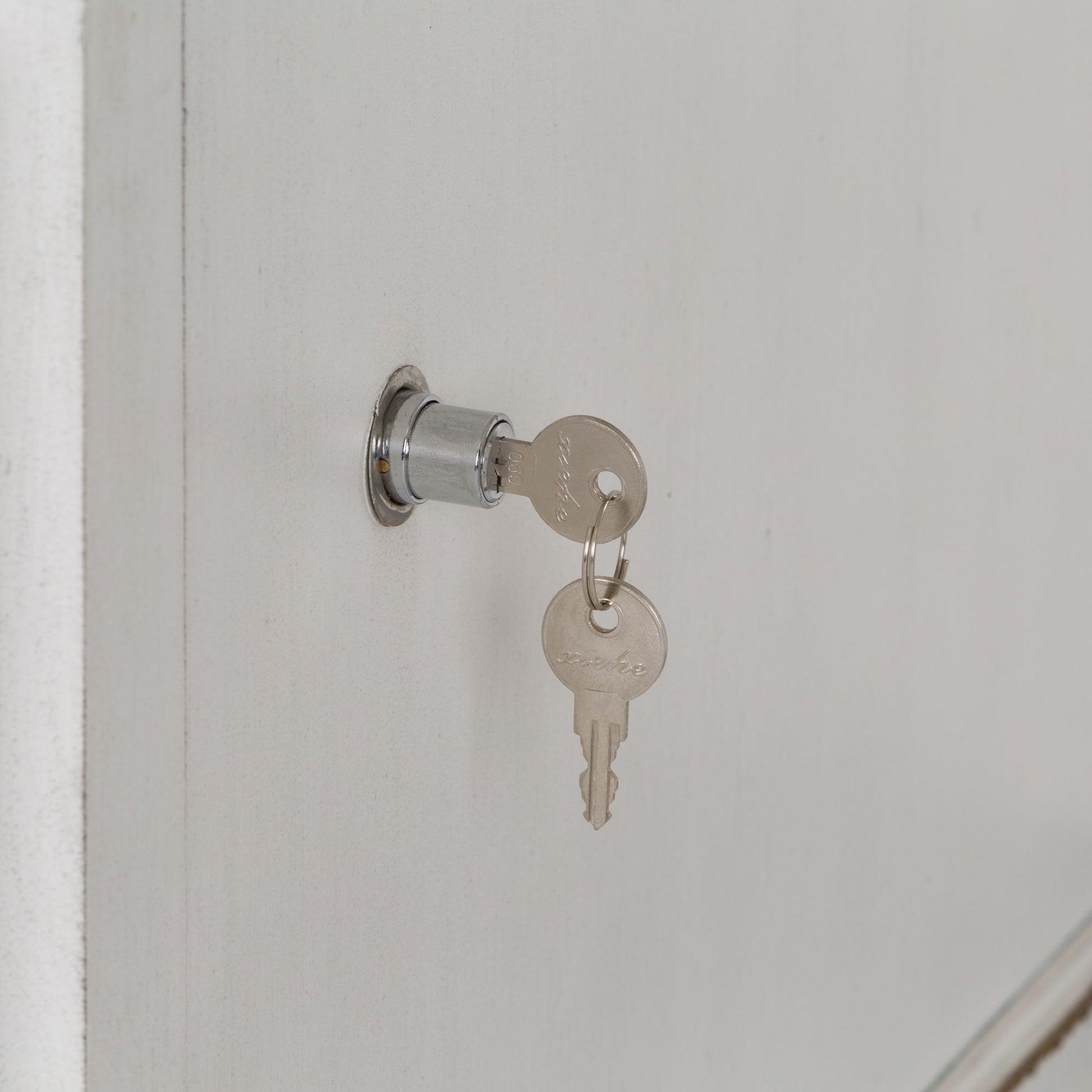 Magnolia Manor - Credenza & Hutch - White & Brown - Hornell Furniture Outlet