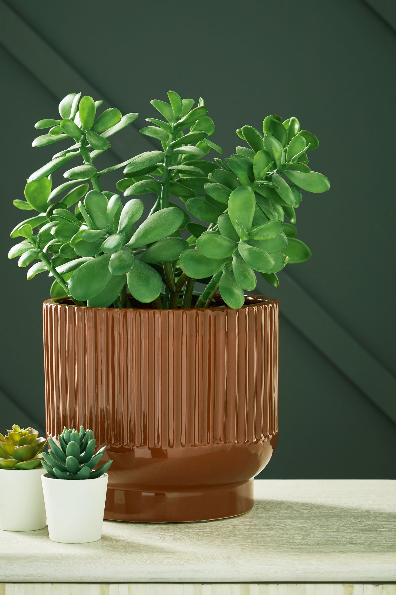 Avalyah - Small Vase - Hornell Furniture Outlet