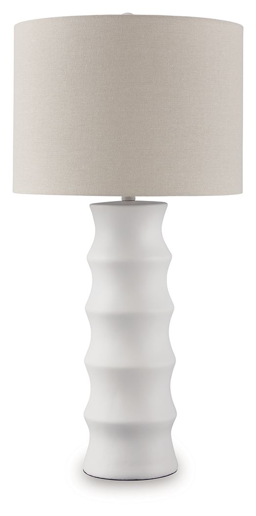 Veraleigh - Poly Lamp - Hornell Furniture Outlet
