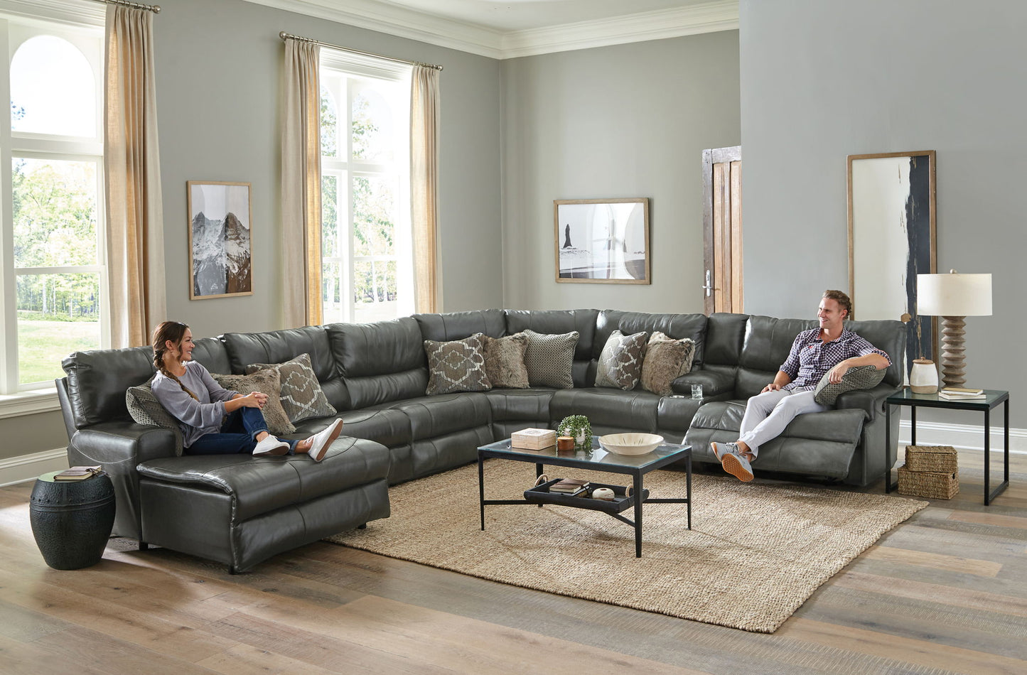 Como - 7 Piece Italian Leather Match Reclining Sectional - Hornell Furniture Outlet