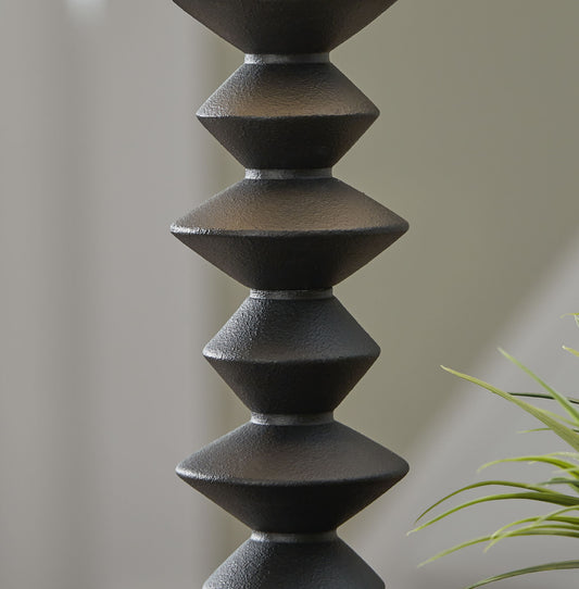 Luanndon - Black - Poly Buffet Lamp - Hornell Furniture Outlet