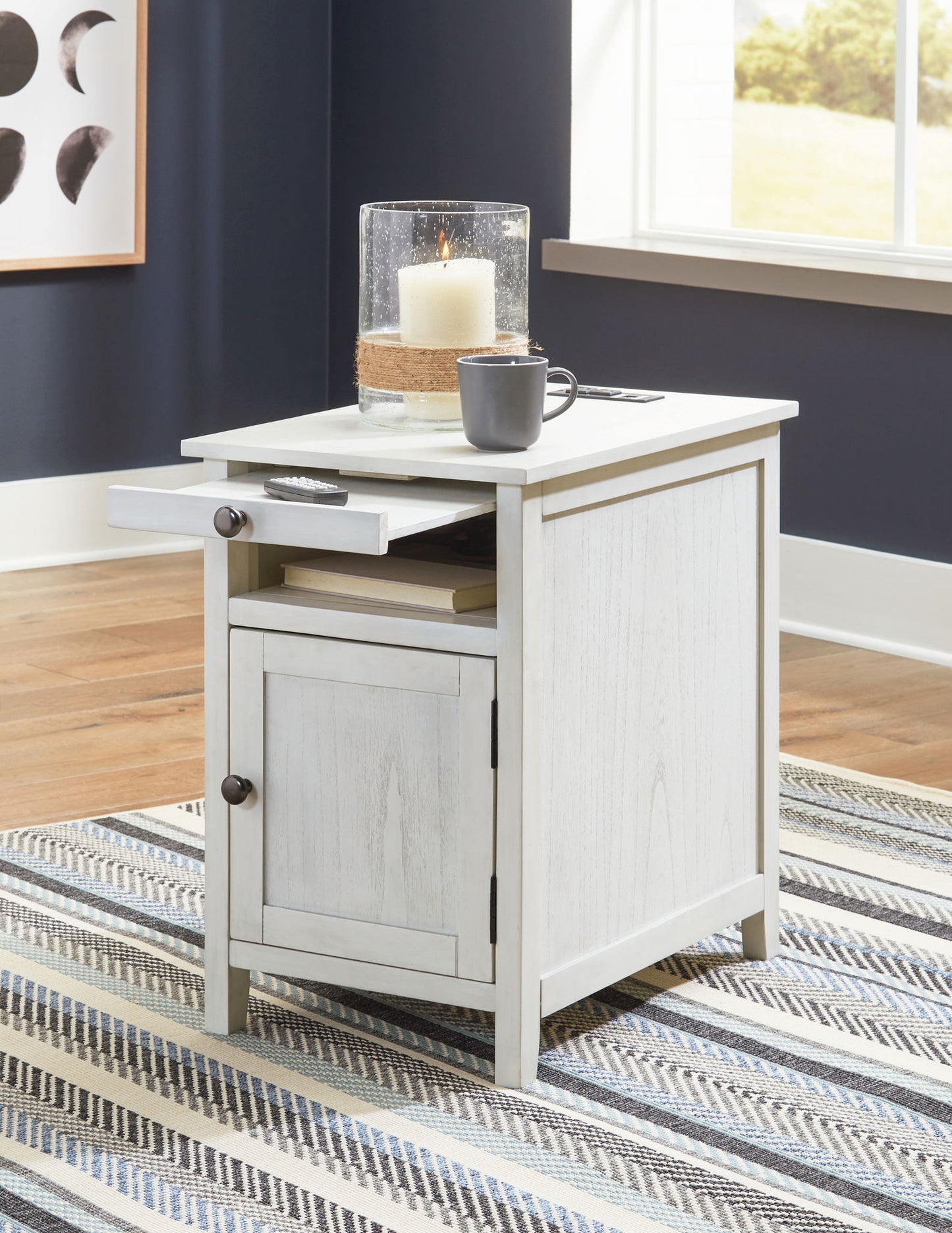 Treytown - Chair Side End Table - Hornell Furniture Outlet