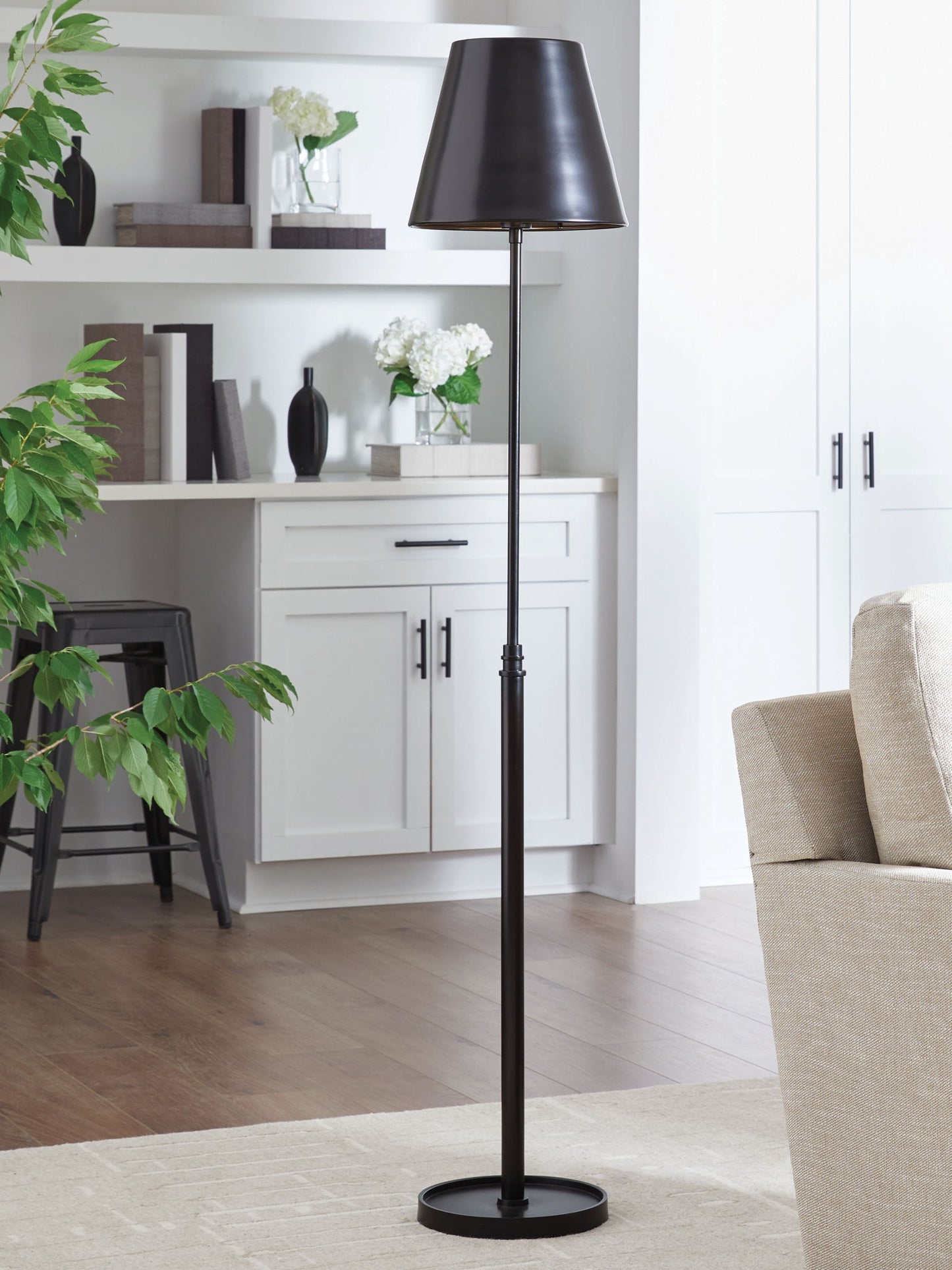 Wimner - Metal Lamp - Hornell Furniture Outlet
