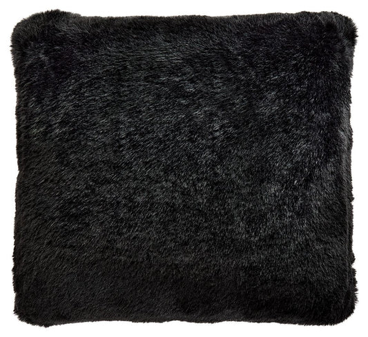 Gariland - Faux Fur Pillow - Hornell Furniture Outlet