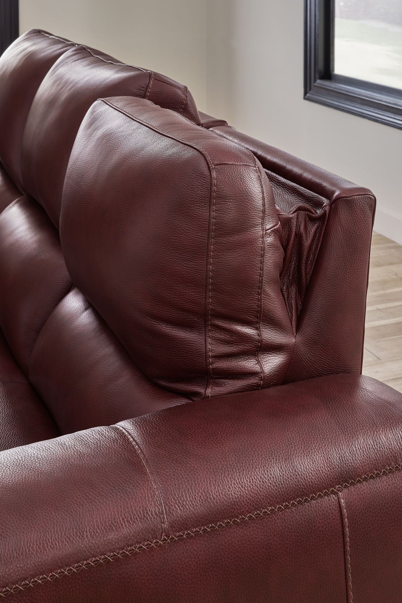 Alessandro - Power Reclining Sofa - Hornell Furniture Outlet
