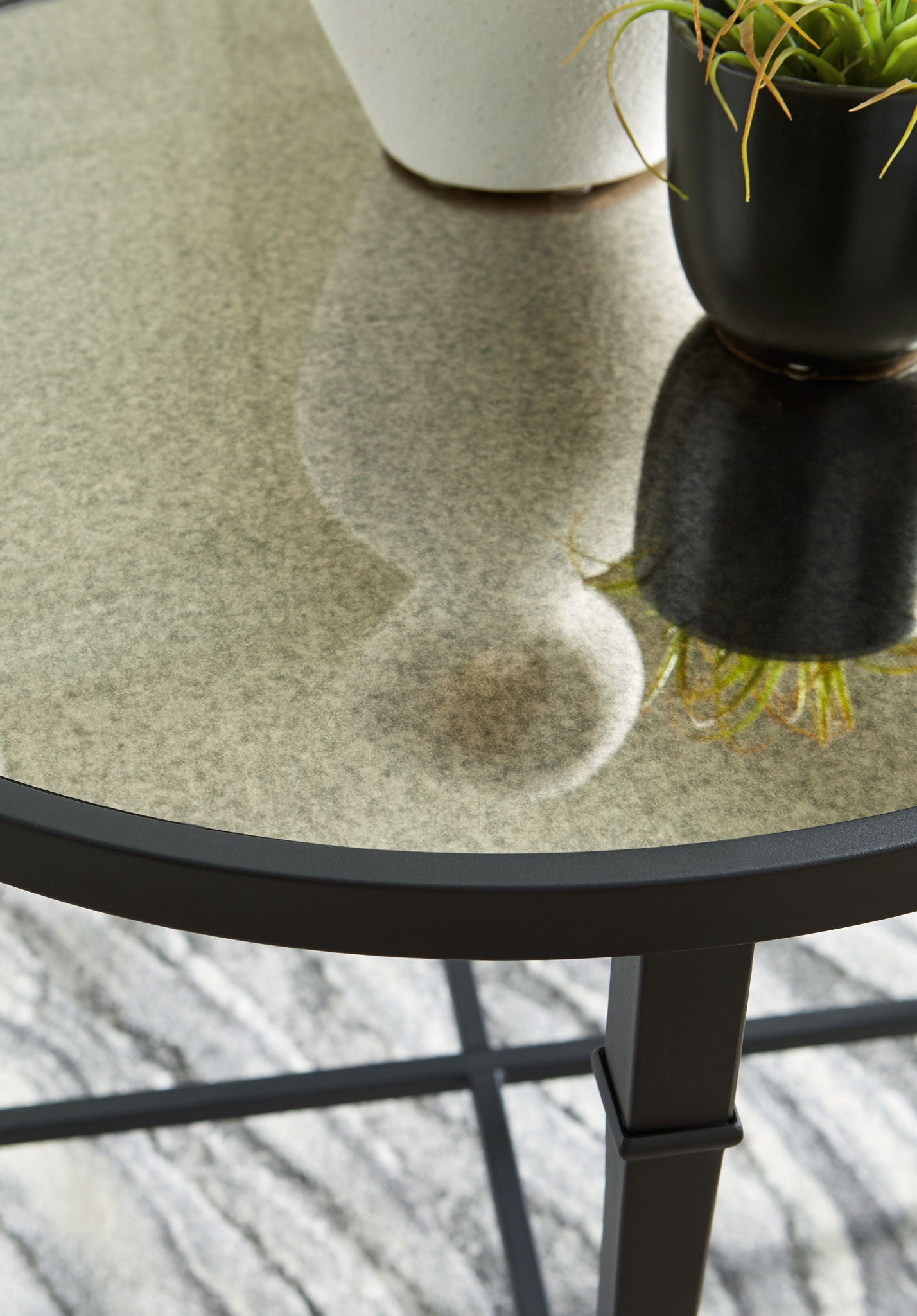 Cadeburg - Black - Accent Table - Hornell Furniture Outlet