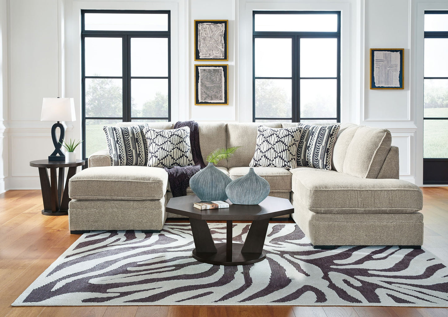 Calnita - Sectional - Hornell Furniture Outlet