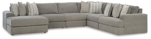 Avaliyah - Sectional - Hornell Furniture Outlet