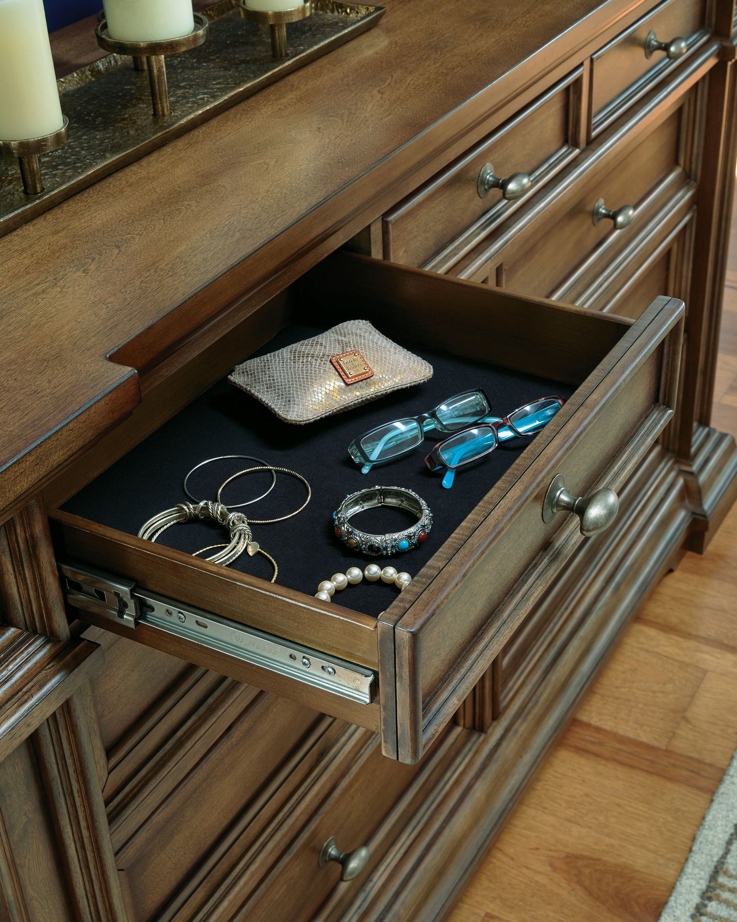 Frantanna - Dresser - Hornell Furniture Outlet
