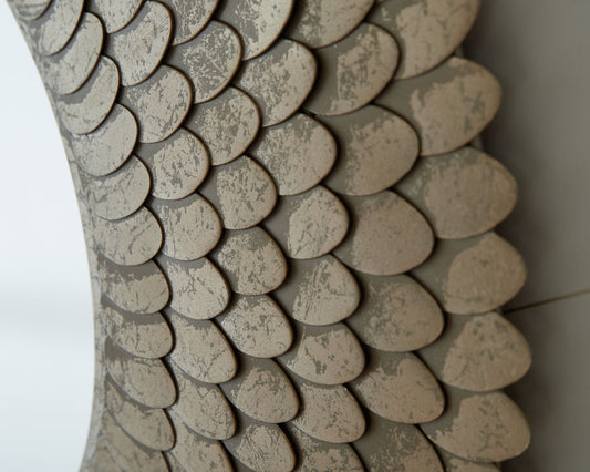 Wrightmund - Champagne Finish - Accent Mirror - Hornell Furniture Outlet