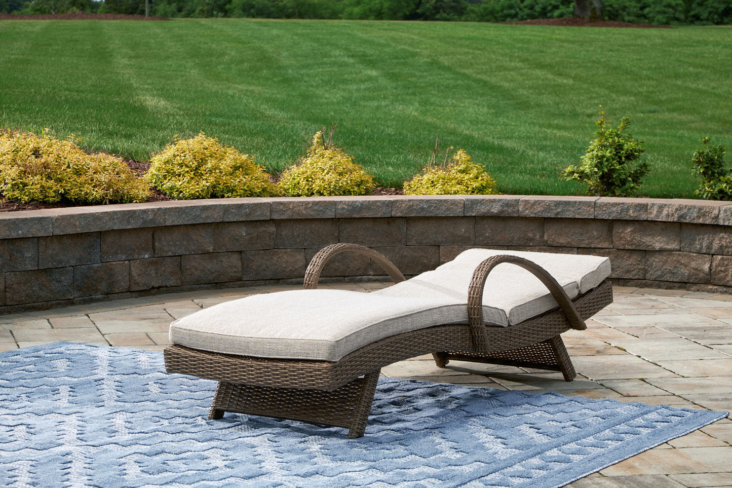 Beachcroft - Beige - Chaise Lounge With Cushion - Hornell Furniture Outlet