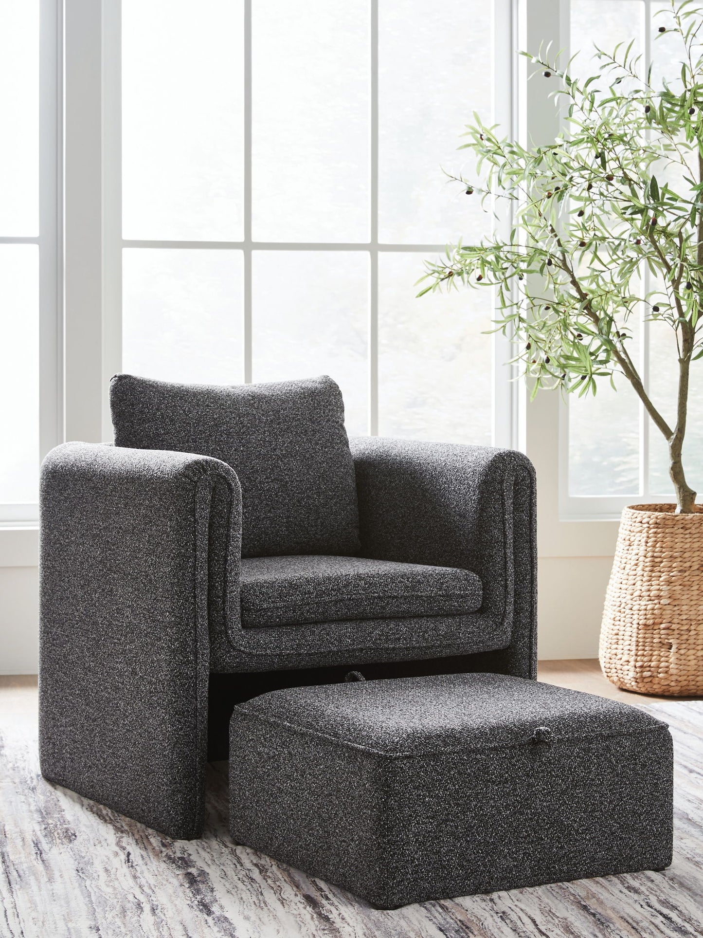 Vreni - Charcoal / Black - Accent Chair - Hornell Furniture Outlet