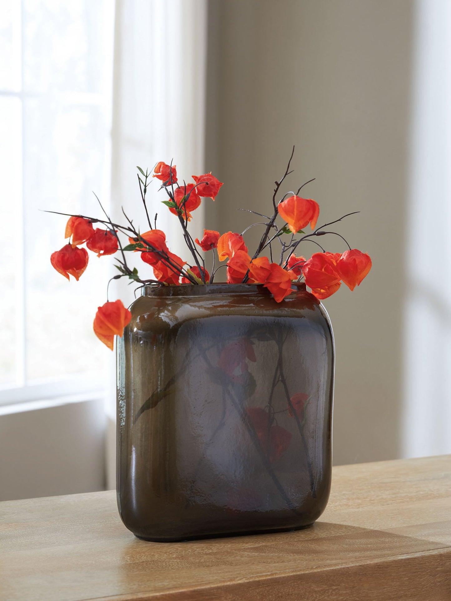 Sumner - Vase - Hornell Furniture Outlet