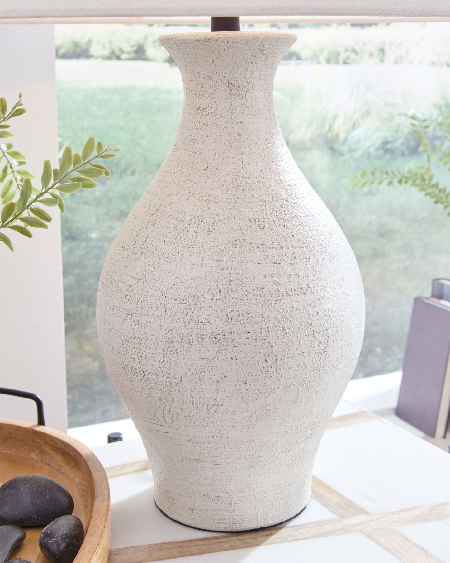 Ashbend - Ceramic Table Lamp - Antique White - Hornell Furniture Outlet