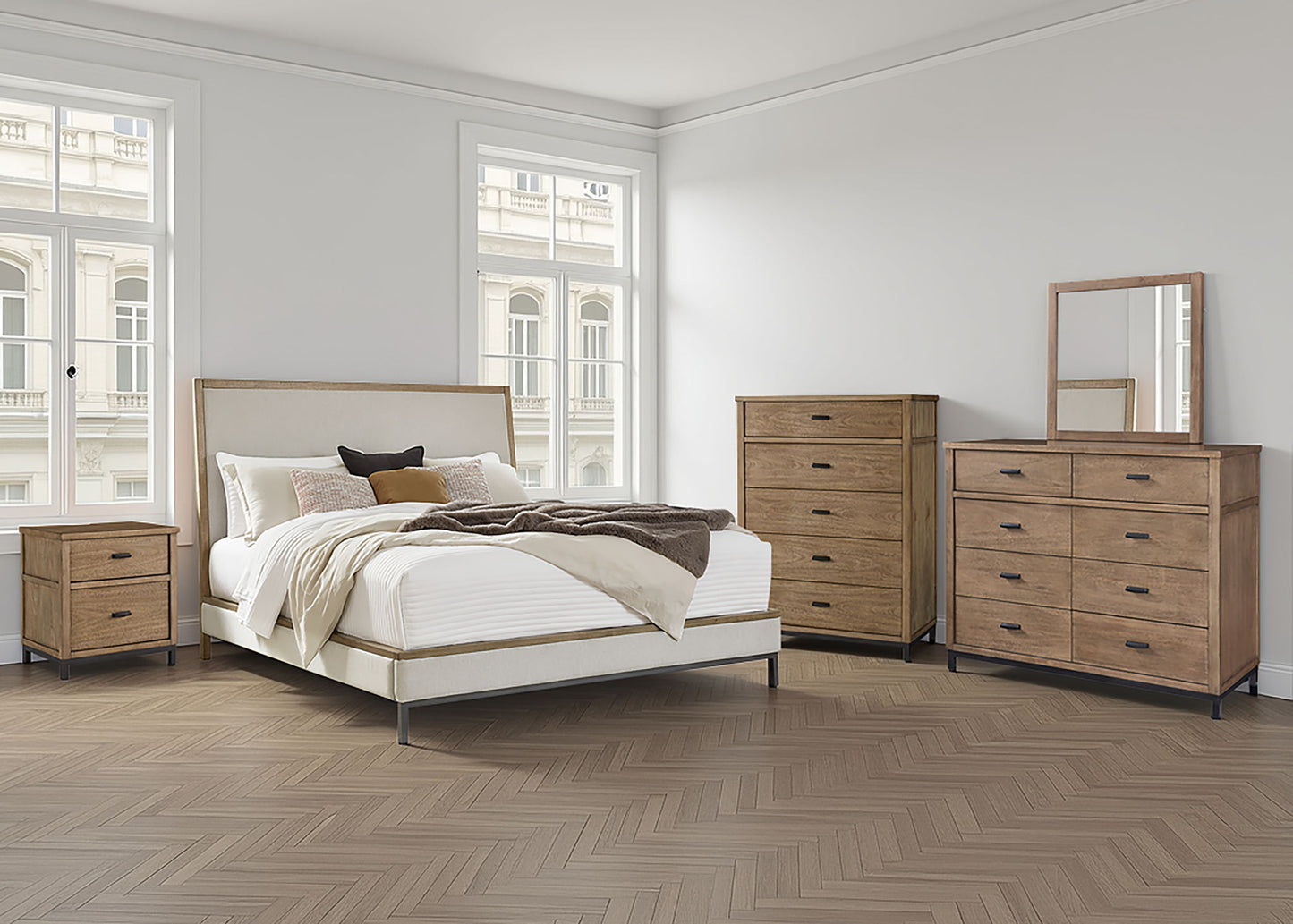 Tomtyn - Upholstered Bed - Hornell Furniture Outlet