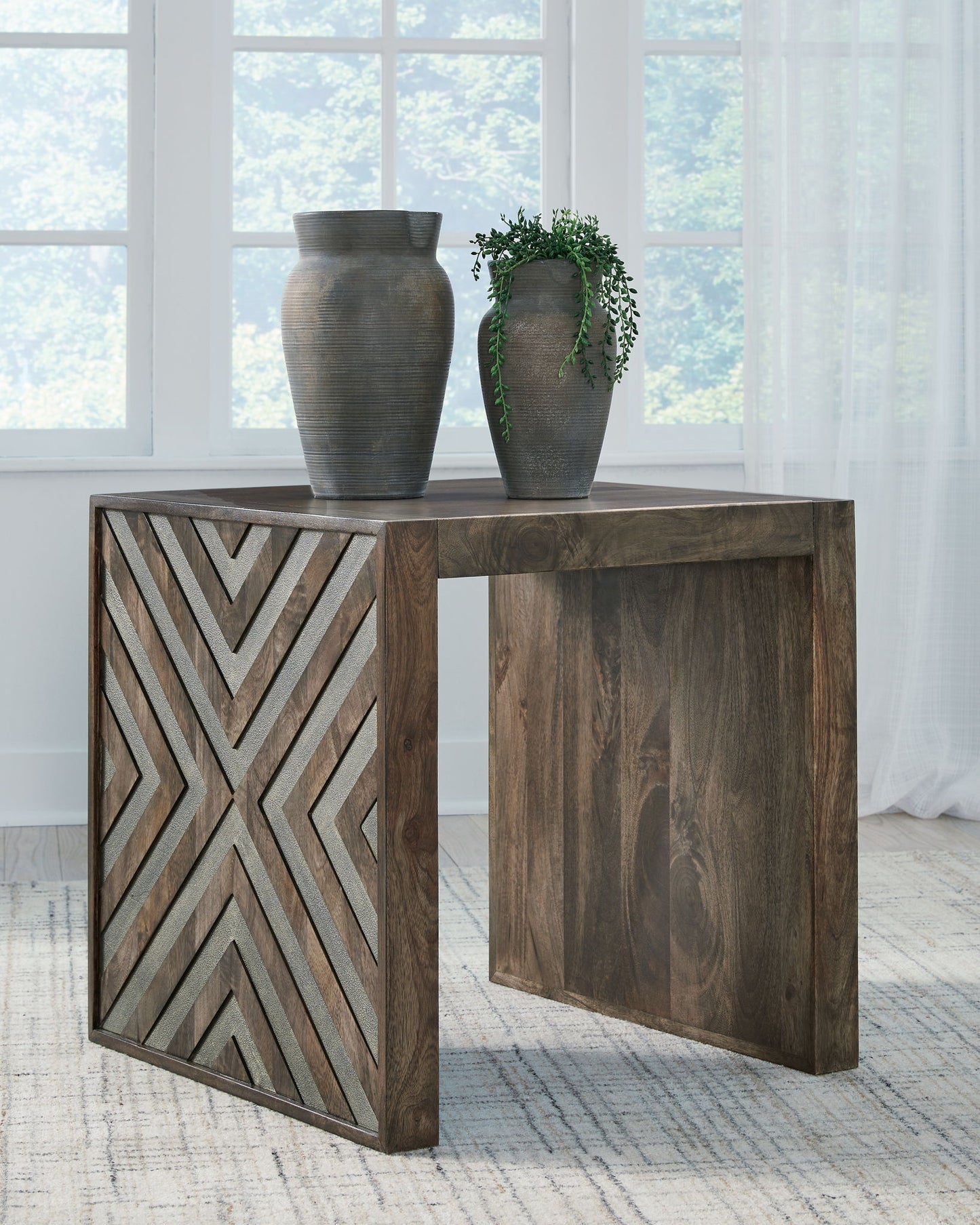 Dreggan - Brown - Square End Table - Hornell Furniture Outlet