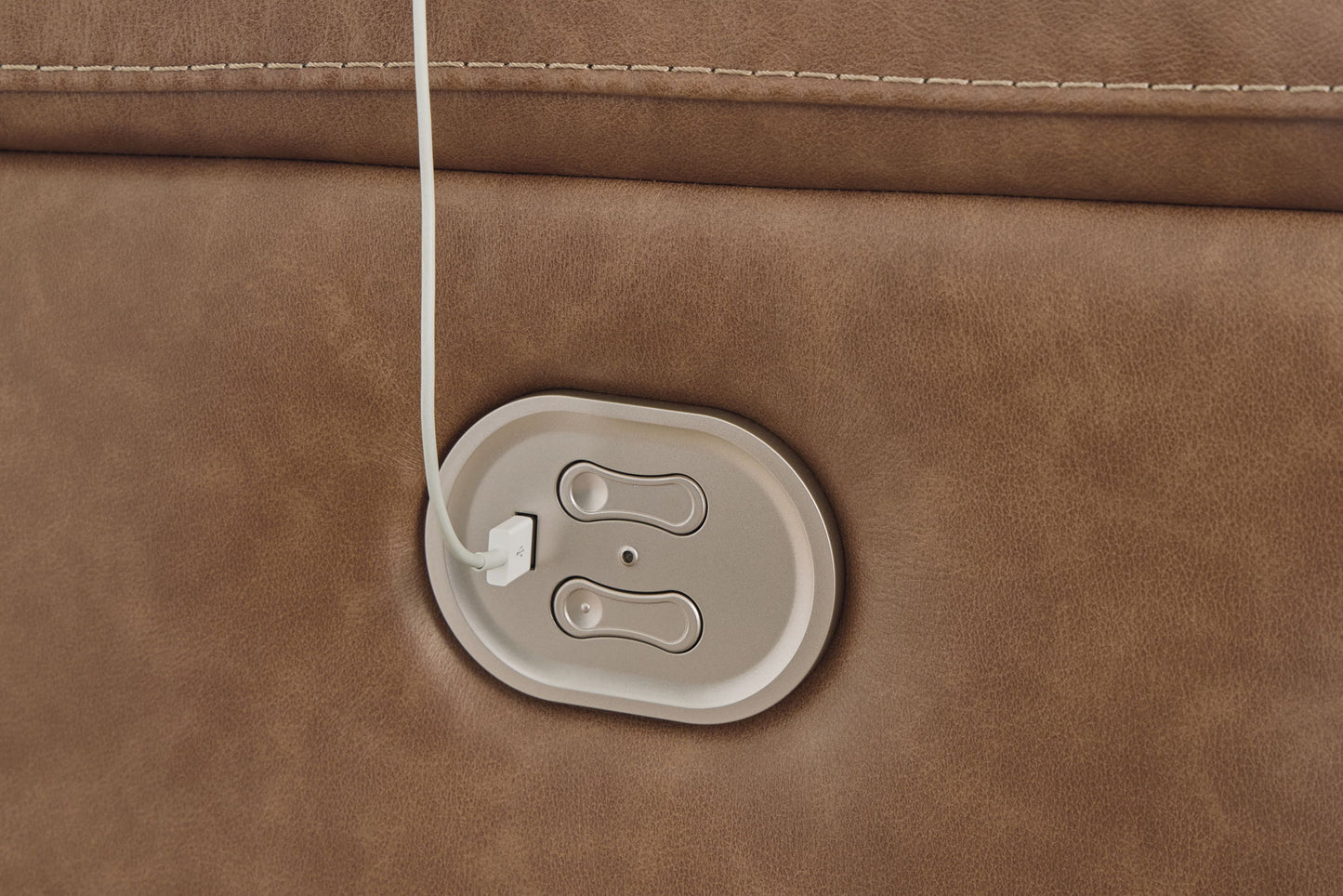 Trasimeno - Power Reclining Loveseat With Console - Hornell Furniture Outlet