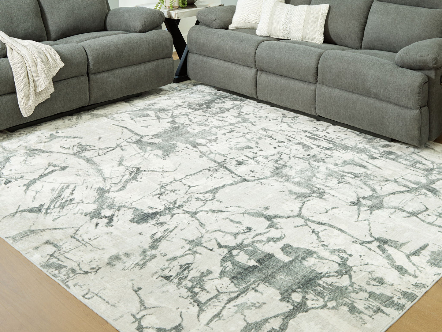 Tobinbury - Washable Rug - Hornell Furniture Outlet