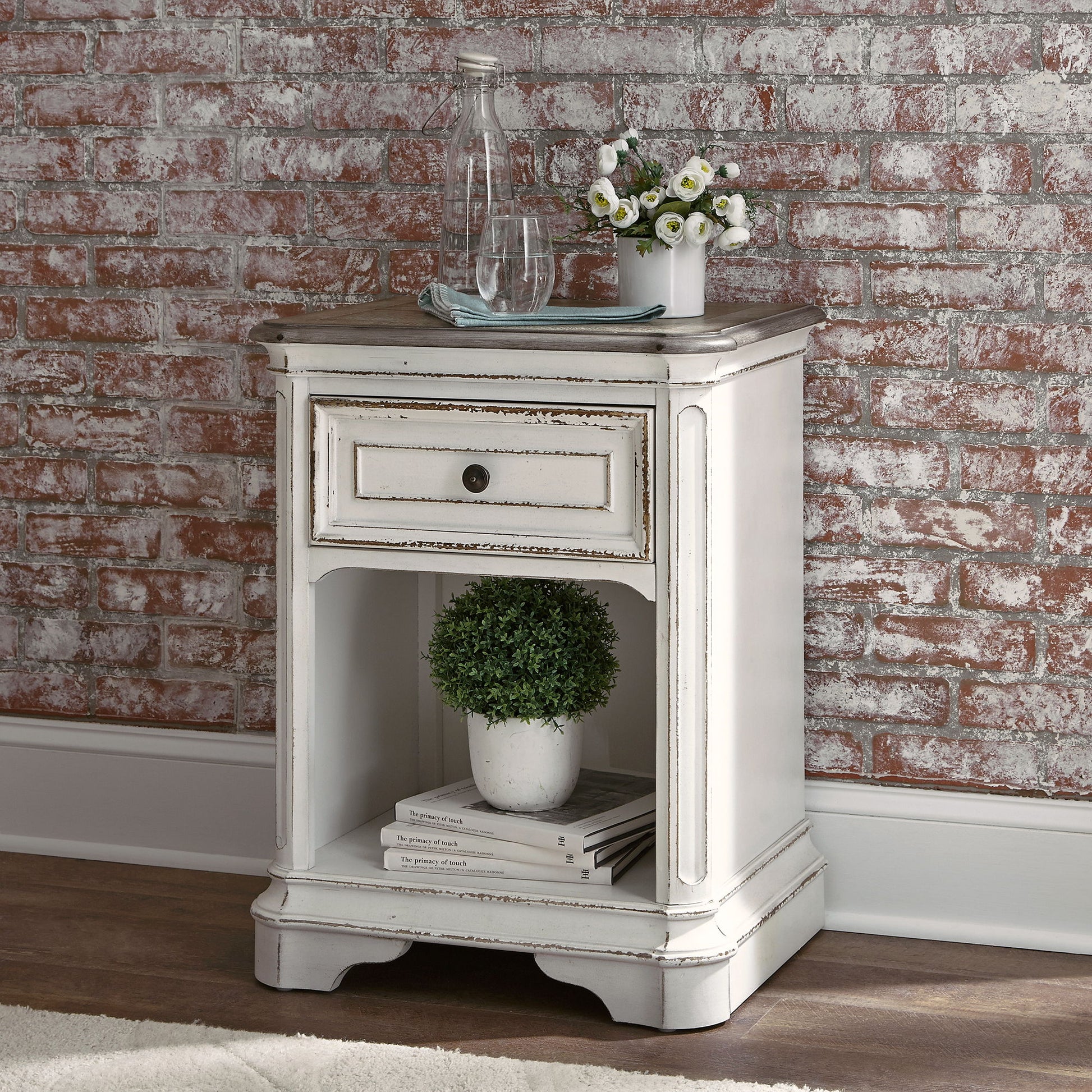 Magnolia Manor - 1 Drawer Nightstand - White - Hornell Furniture Outlet