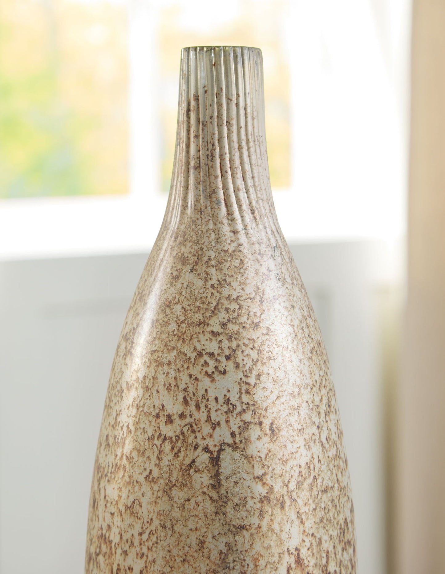 Plawite - Vase - Hornell Furniture Outlet
