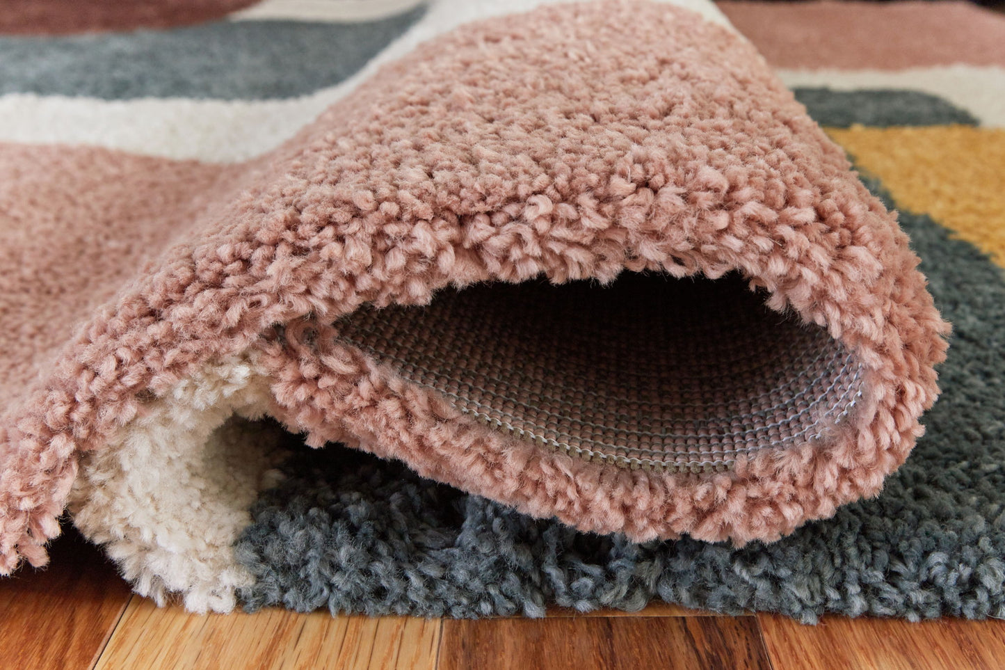 Flynnwick - Rug - Hornell Furniture Outlet