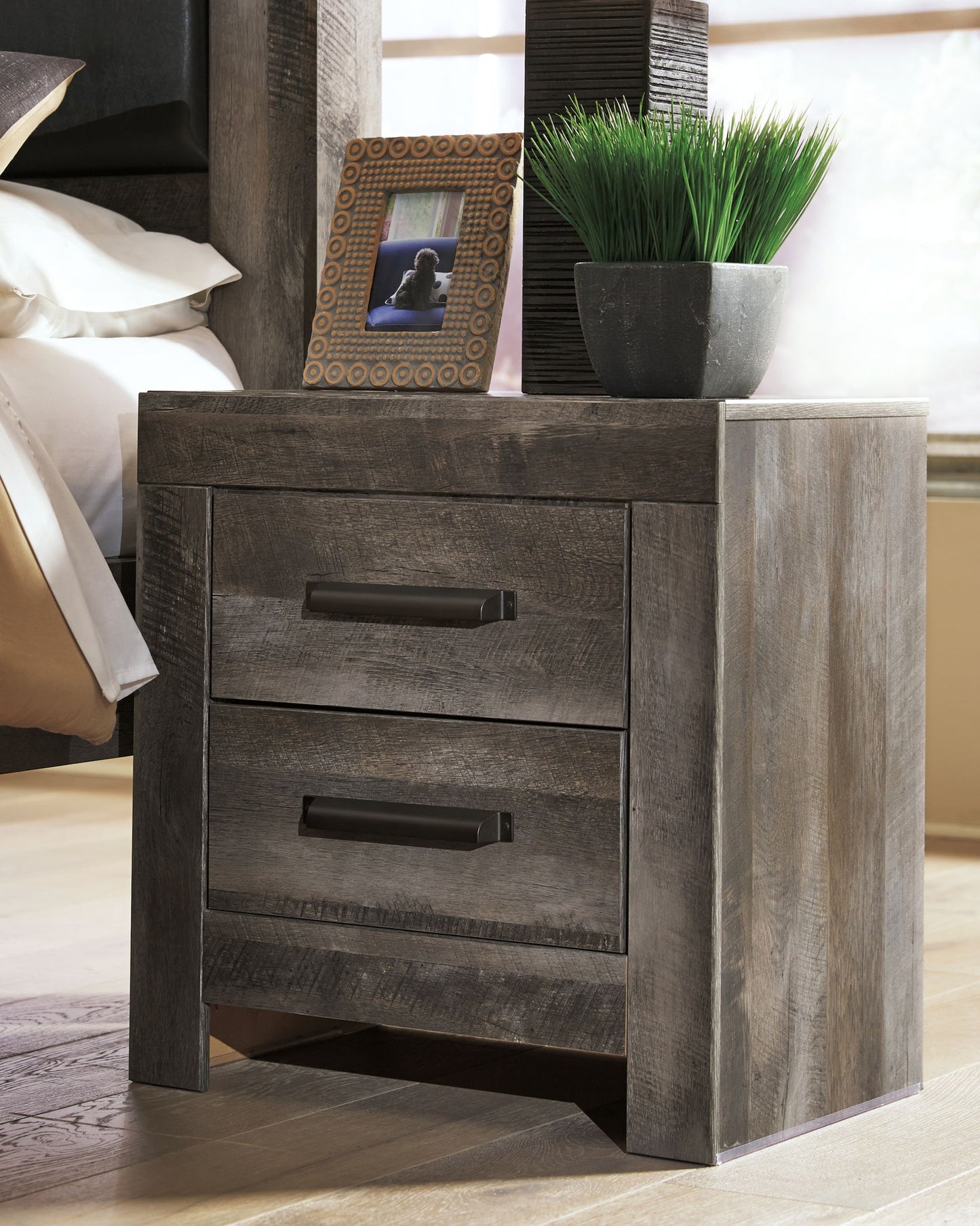 Wynnlow - Two Drawer Night Stand - Gray - Hornell Furniture Outlet