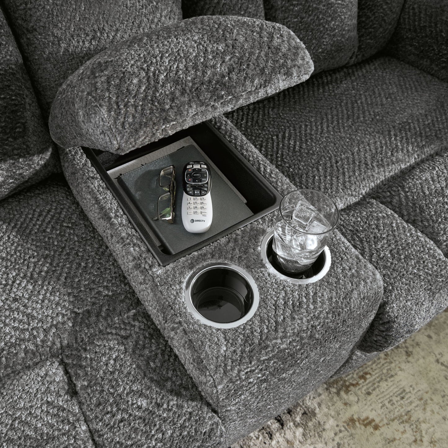 Frohn - Dbl Reclining Loveseat With Console - Hornell Furniture Outlet