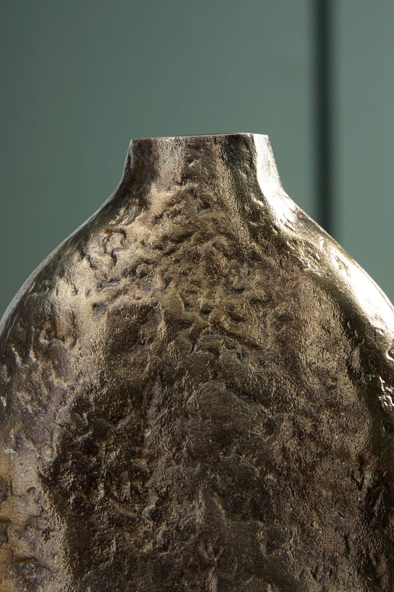 Wallmond - Vase - Hornell Furniture Outlet