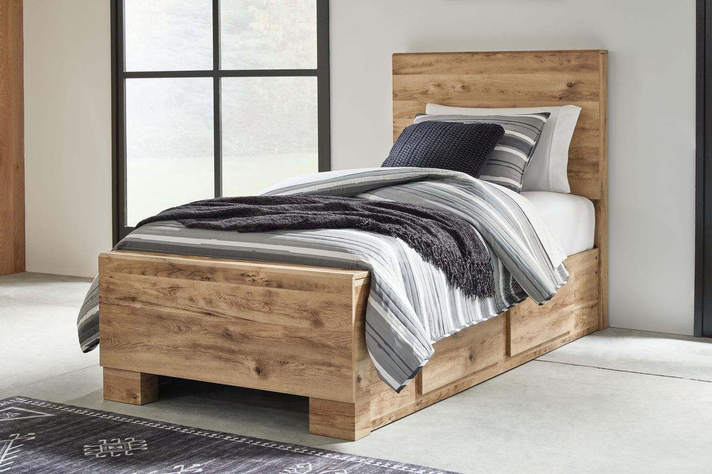 Hyanna - Storage Bed - Hornell Furniture Outlet
