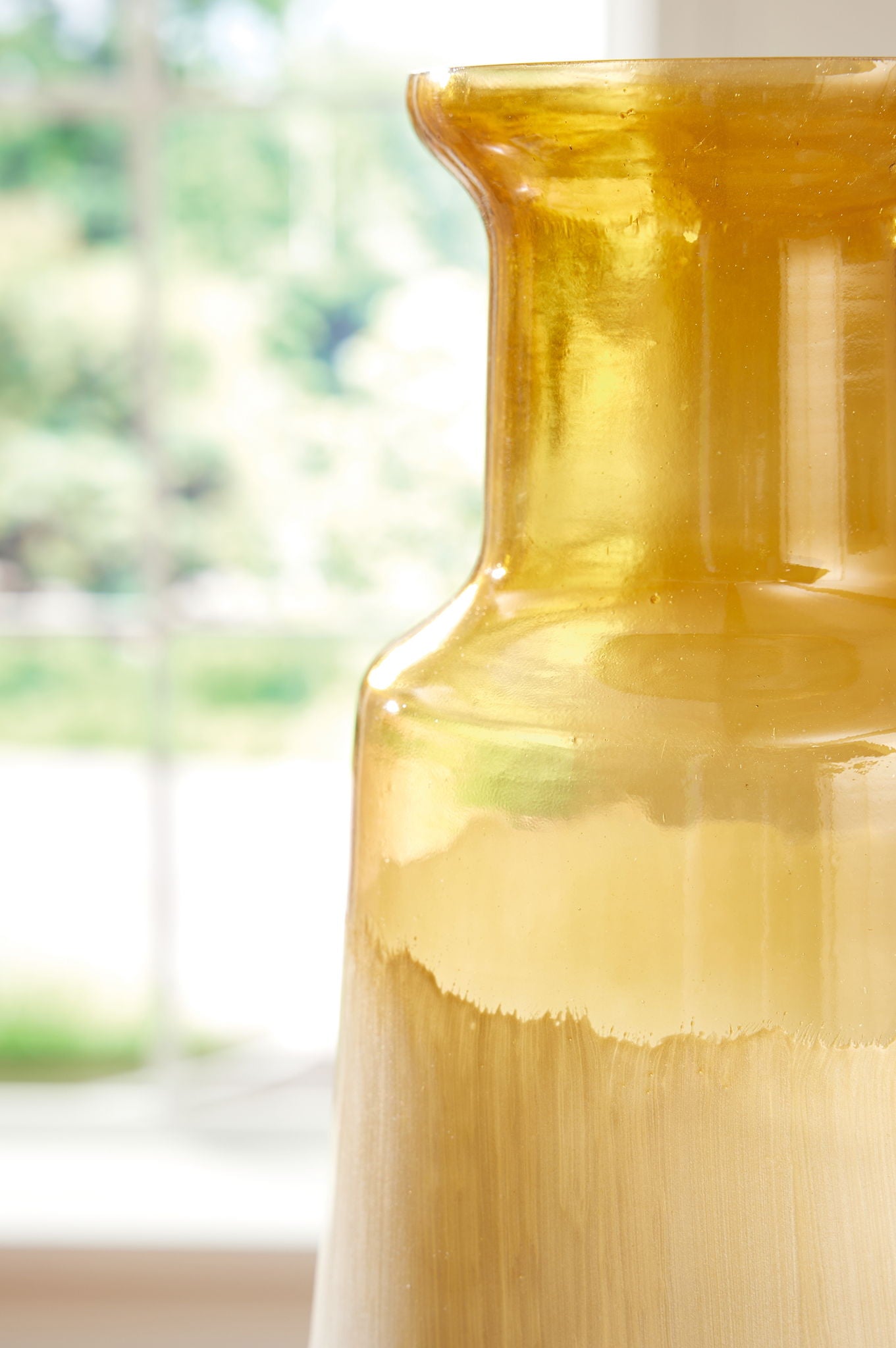 Wynburg - Vase - Hornell Furniture Outlet