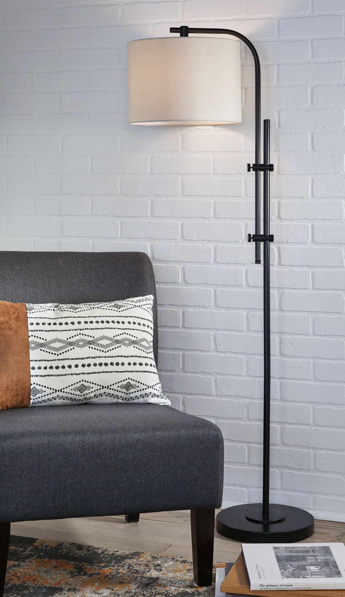 Baronvale - Metal Accent Lamp - Hornell Furniture Outlet