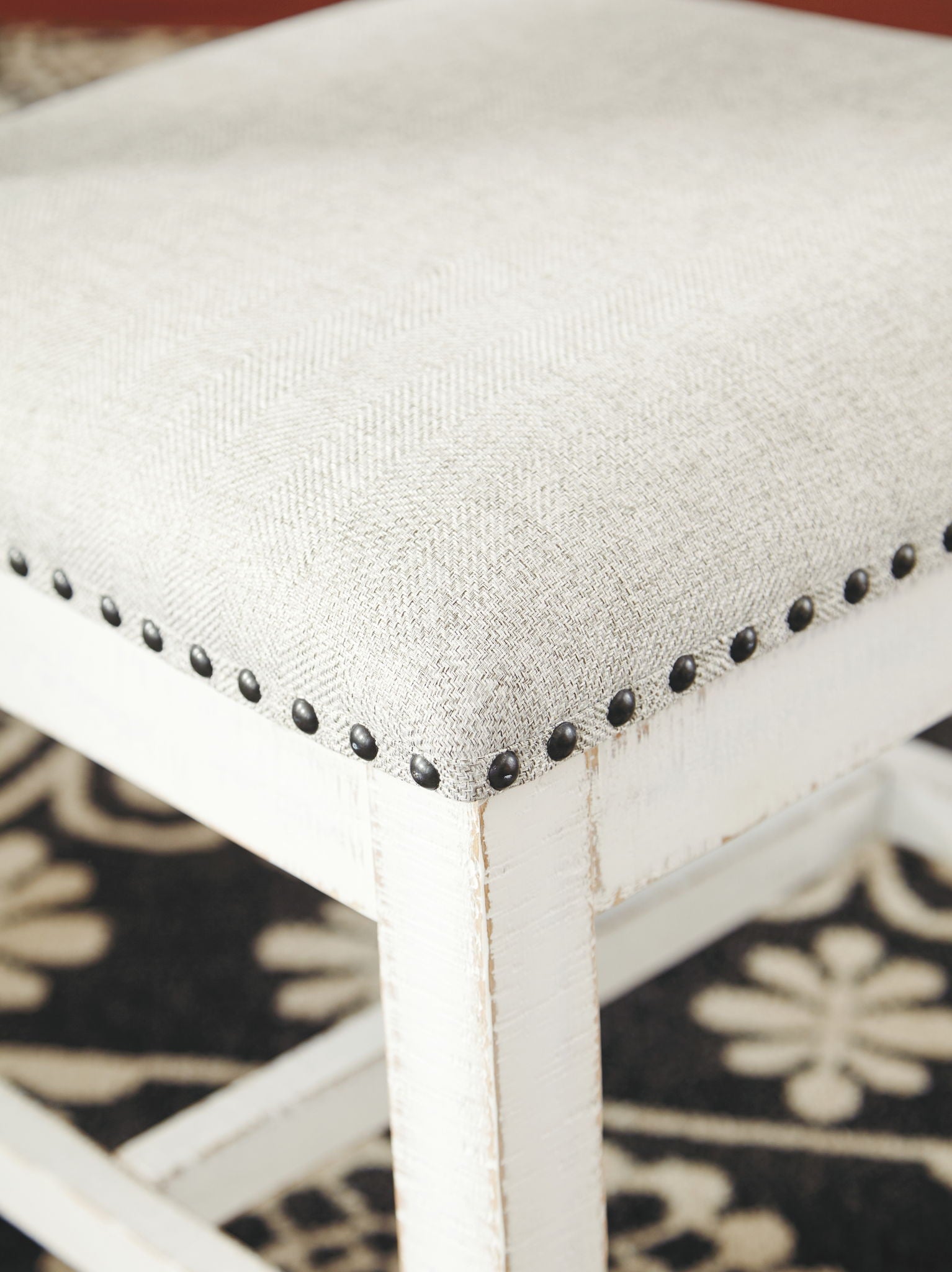 Valebeck - Dining Table Set - Hornell Furniture Outlet