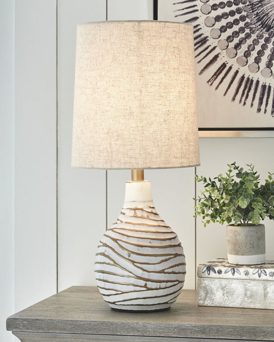 Aleela - White / Gold Finish - Metal Table Lamp - Hornell Furniture Outlet