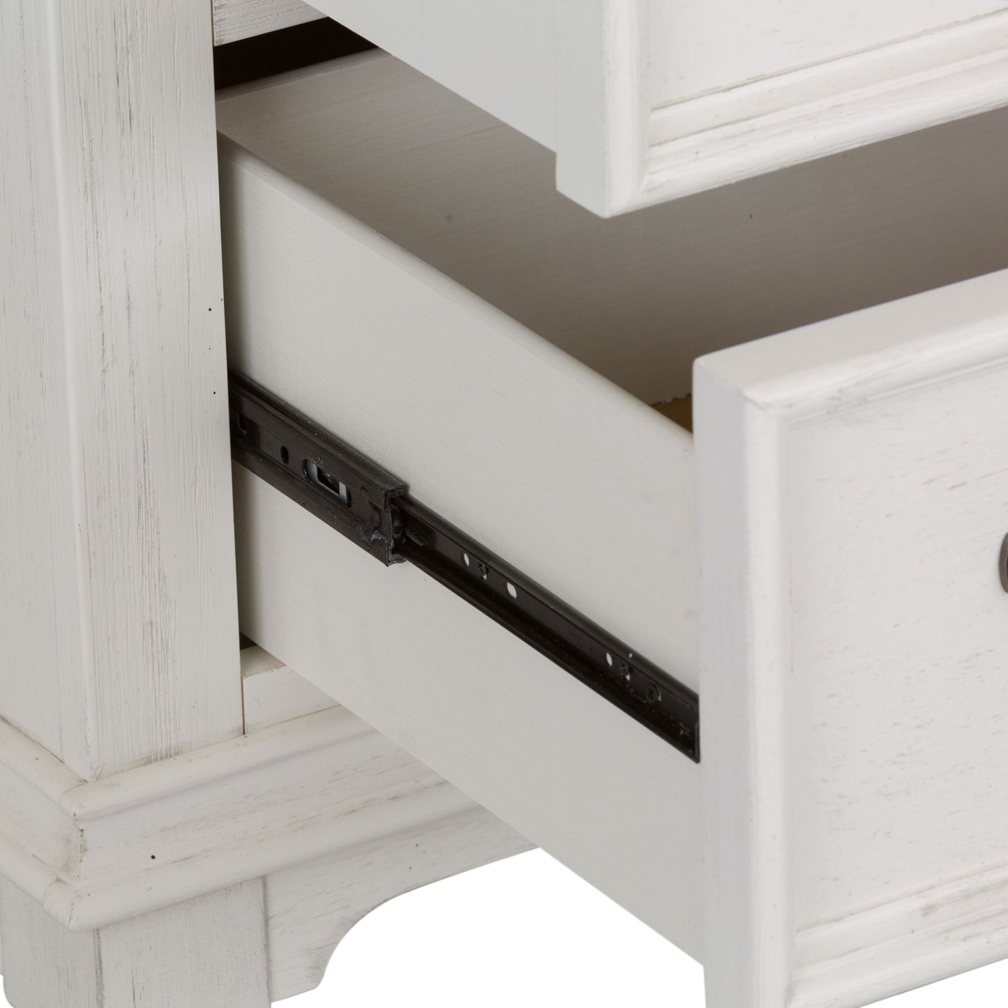 Allyson Park - Drawer Chest - Hornell Furniture Outlet