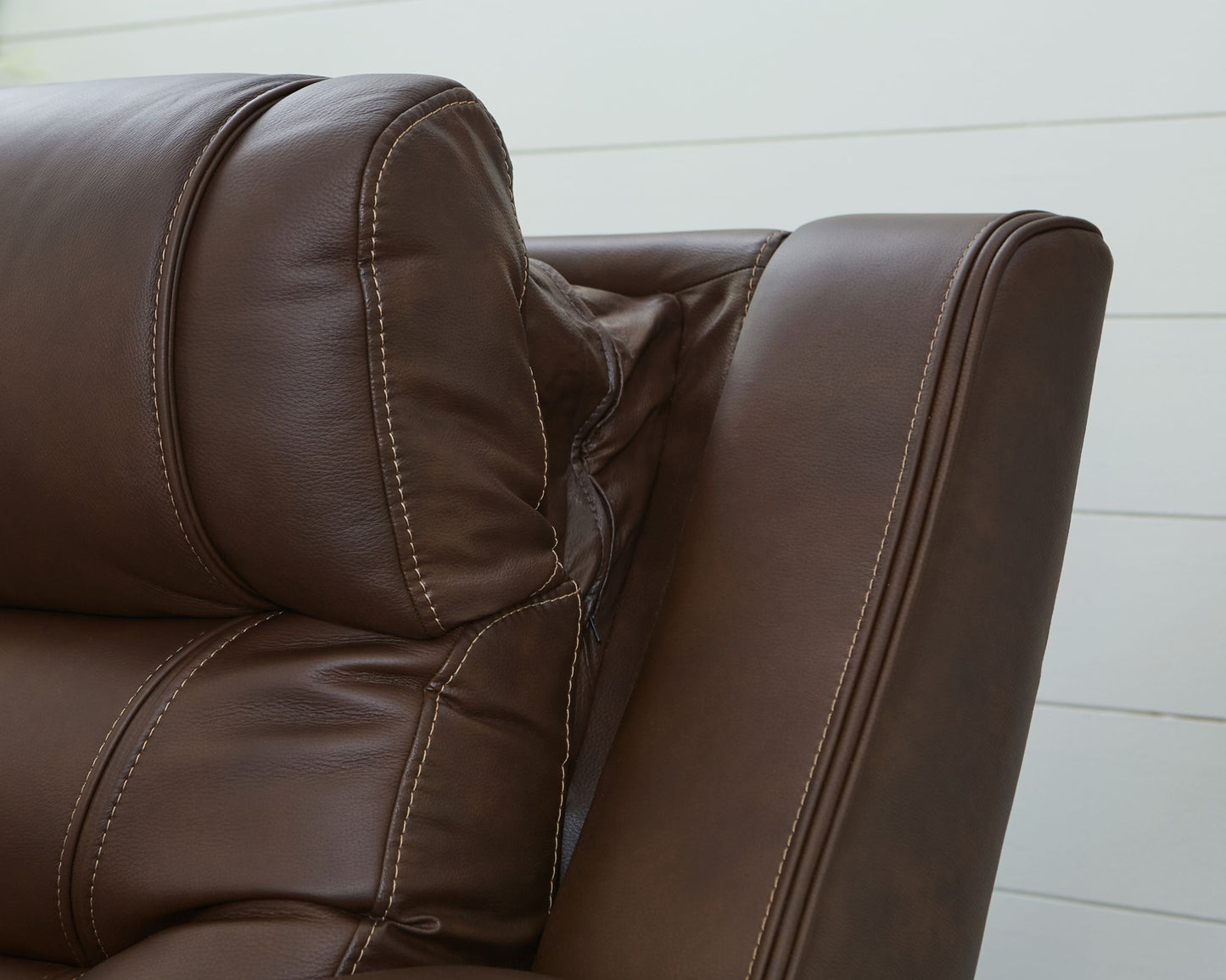 Knightington - Power Recliner With Audio Seating - Hornell Furniture Outlet