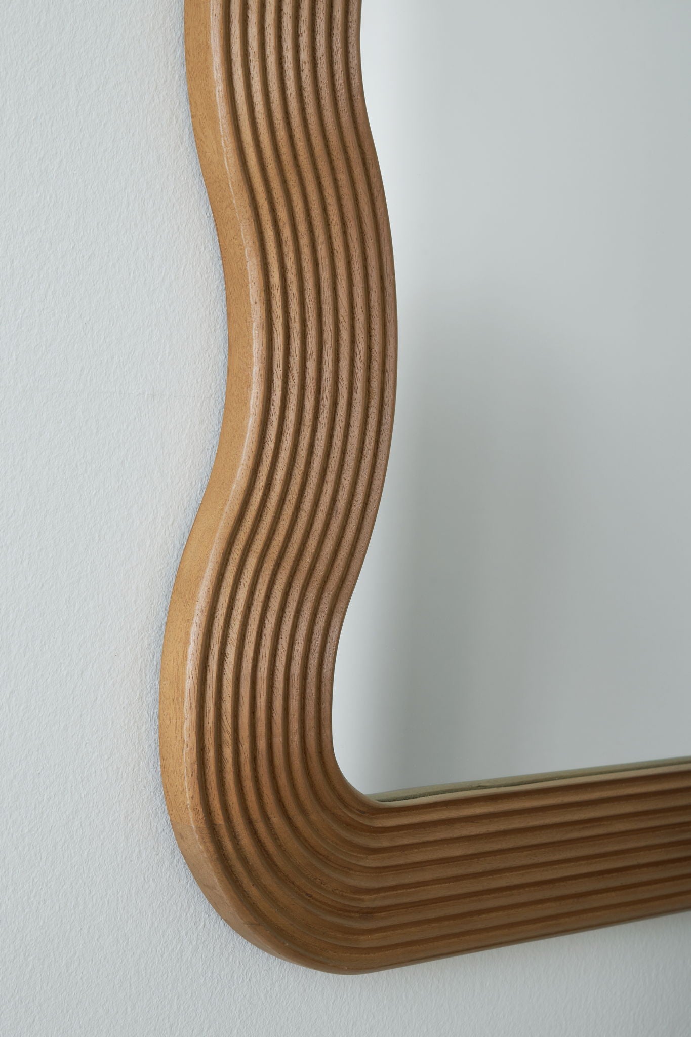 Ellisonville - Brown - Floor Mirror - Hornell Furniture Outlet