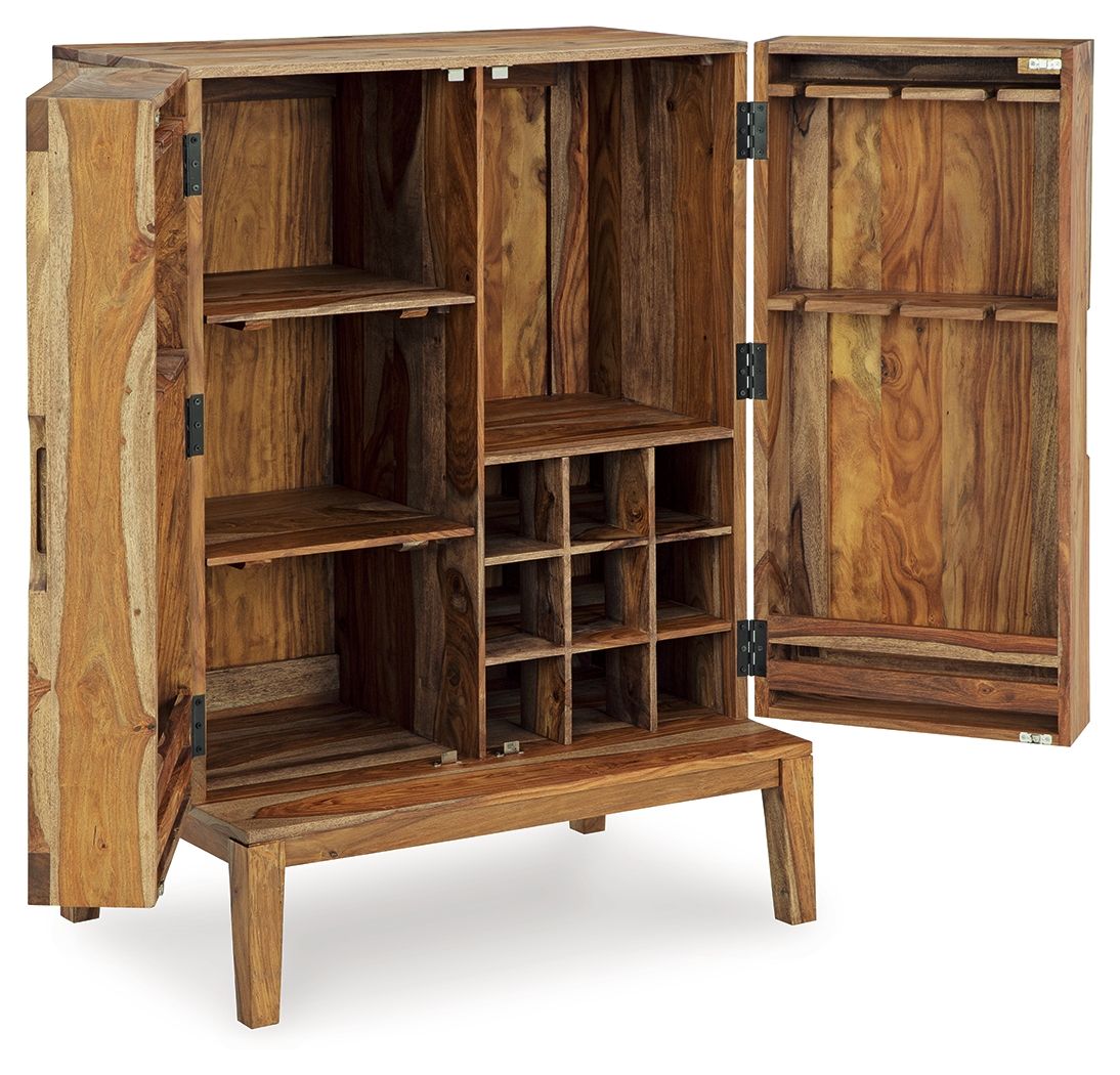 Dressonni - Brown - Bar Cabinet - Hornell Furniture Outlet