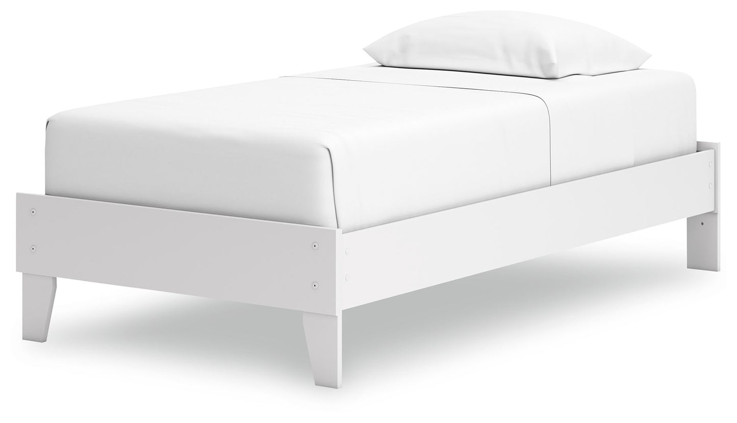 Hallityn - Platform Bed - Hornell Furniture Outlet