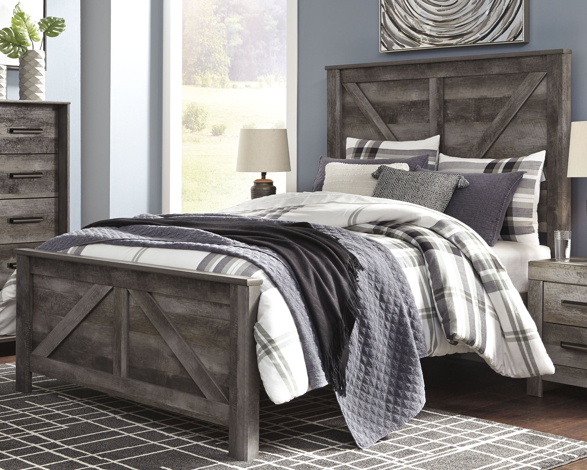 Wynnlow - Crossbuck Panel Bedroom Set - Hornell Furniture Outlet