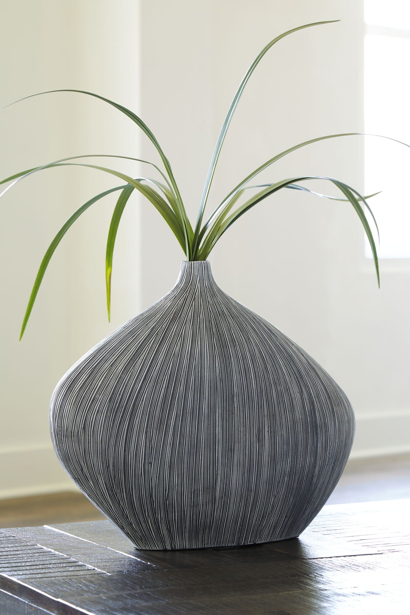 Donya - Vase - Hornell Furniture Outlet