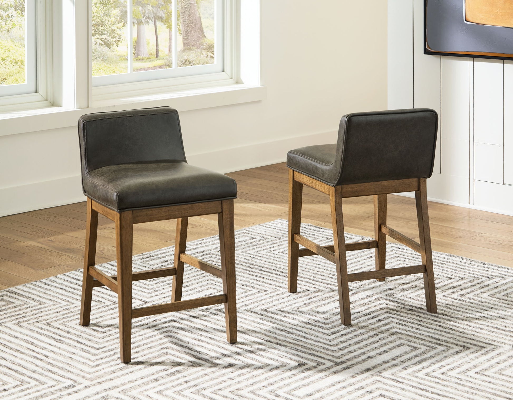 Cabalynn - Two - tone Brown - Upholstered Barstool (Set of 2) - Hornell Furniture Outlet