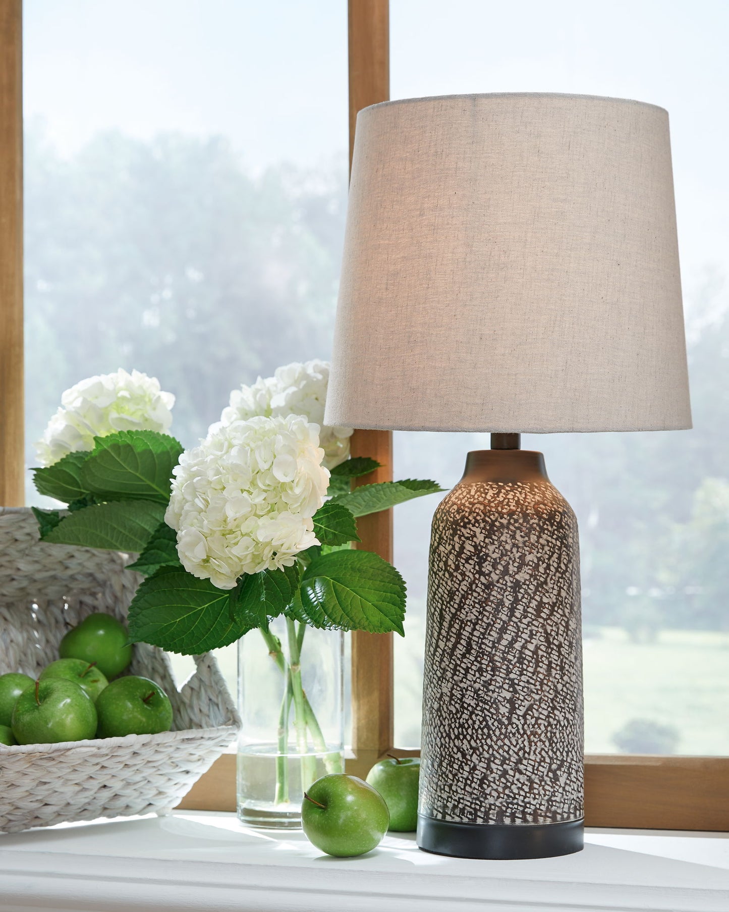 Lanson - Antique Bronze Finish - Metal Table Lamp (Set of 2) - Hornell Furniture Outlet